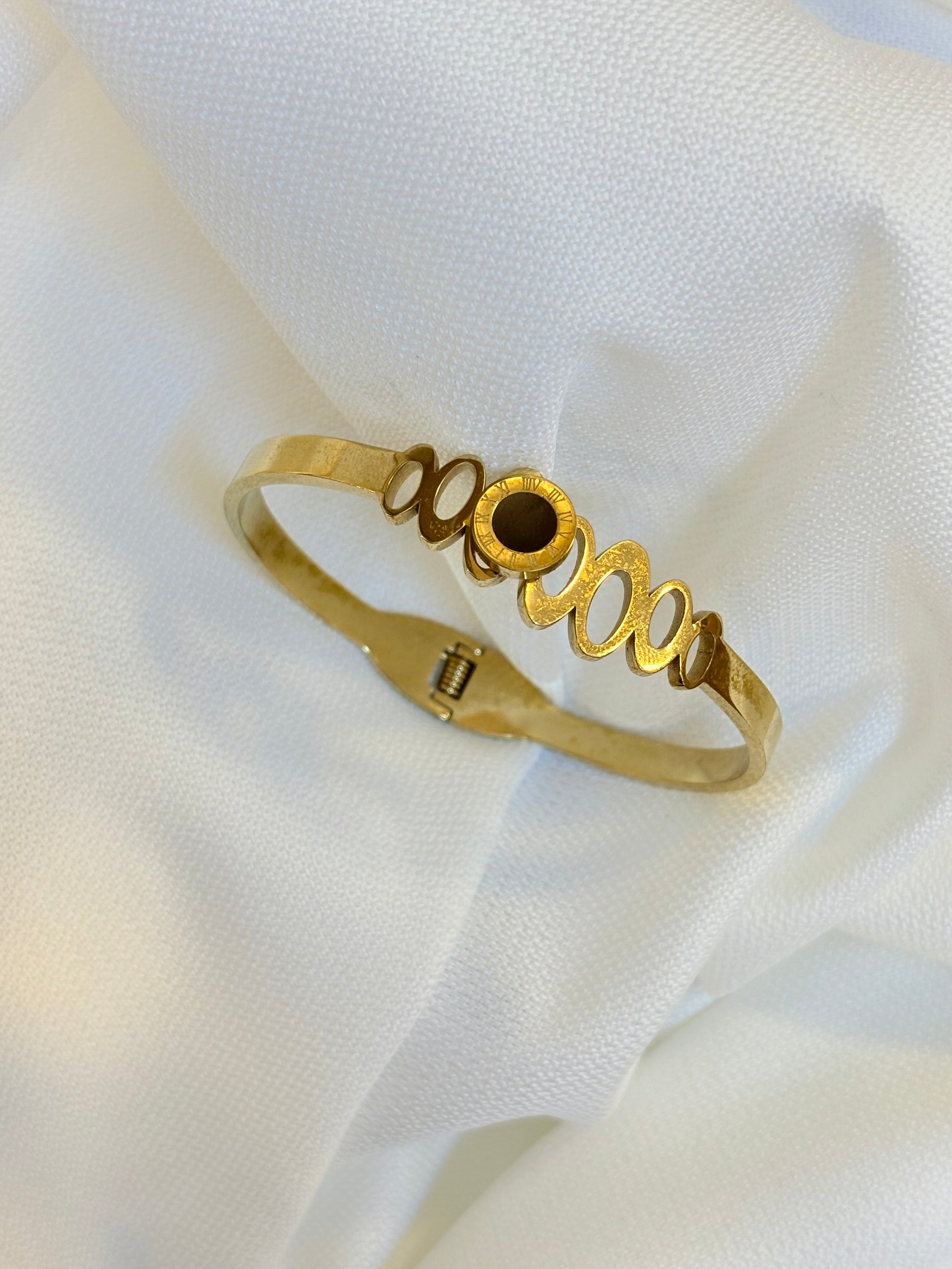Gold cuff