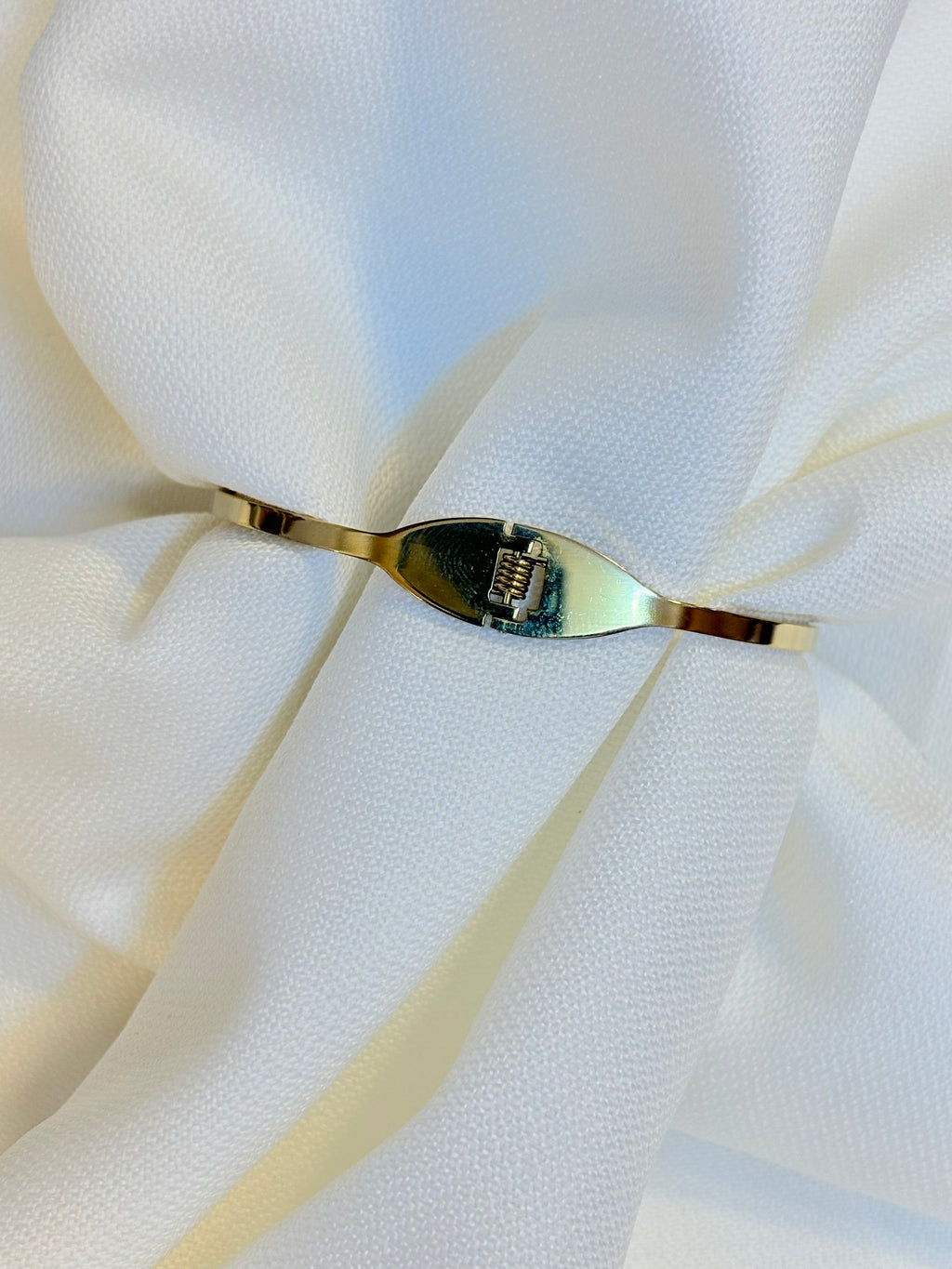 Stainless Steel Butterfly Waves Cuff