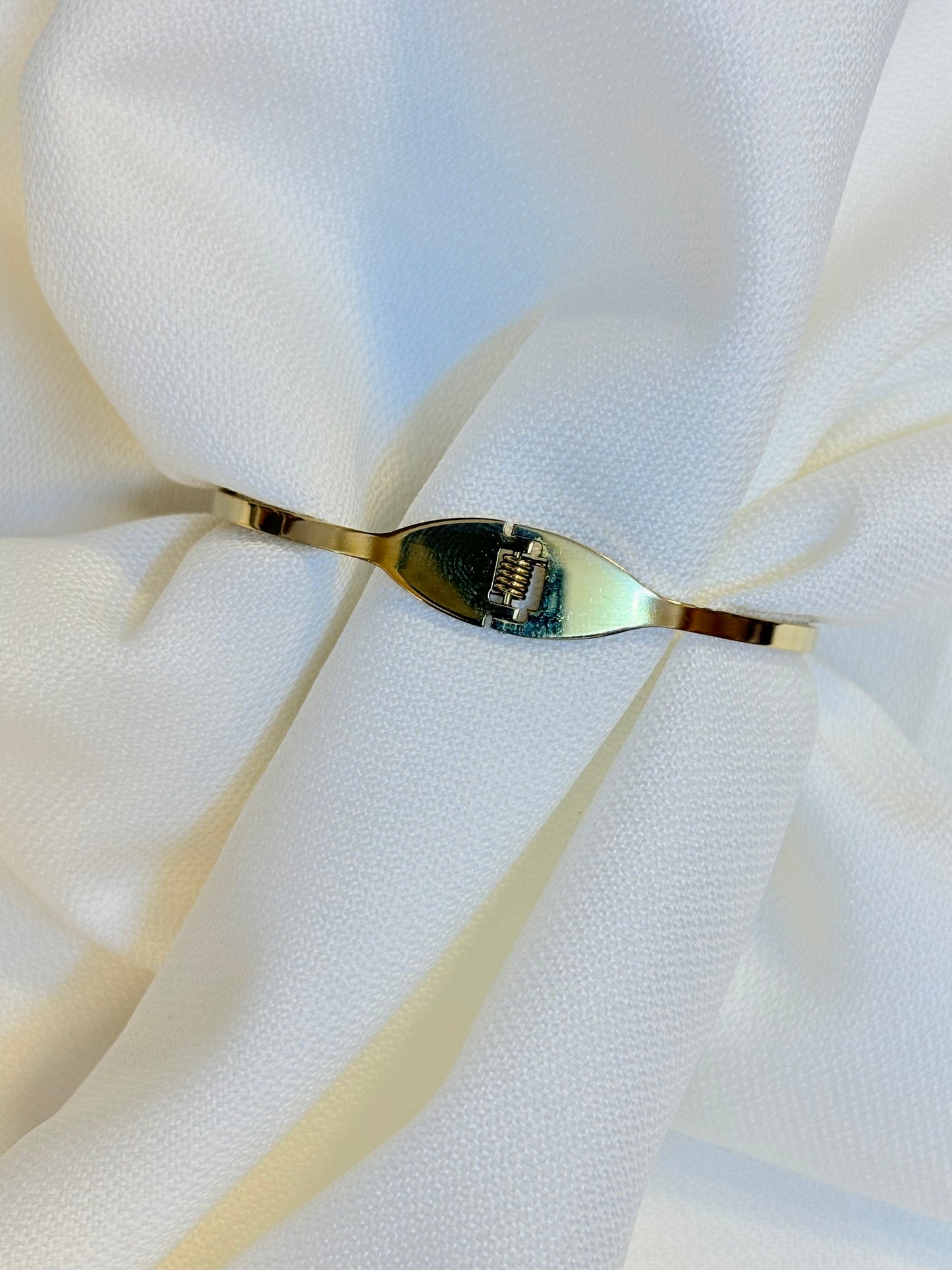 Stainless Steel Butterfly Waves Cuff