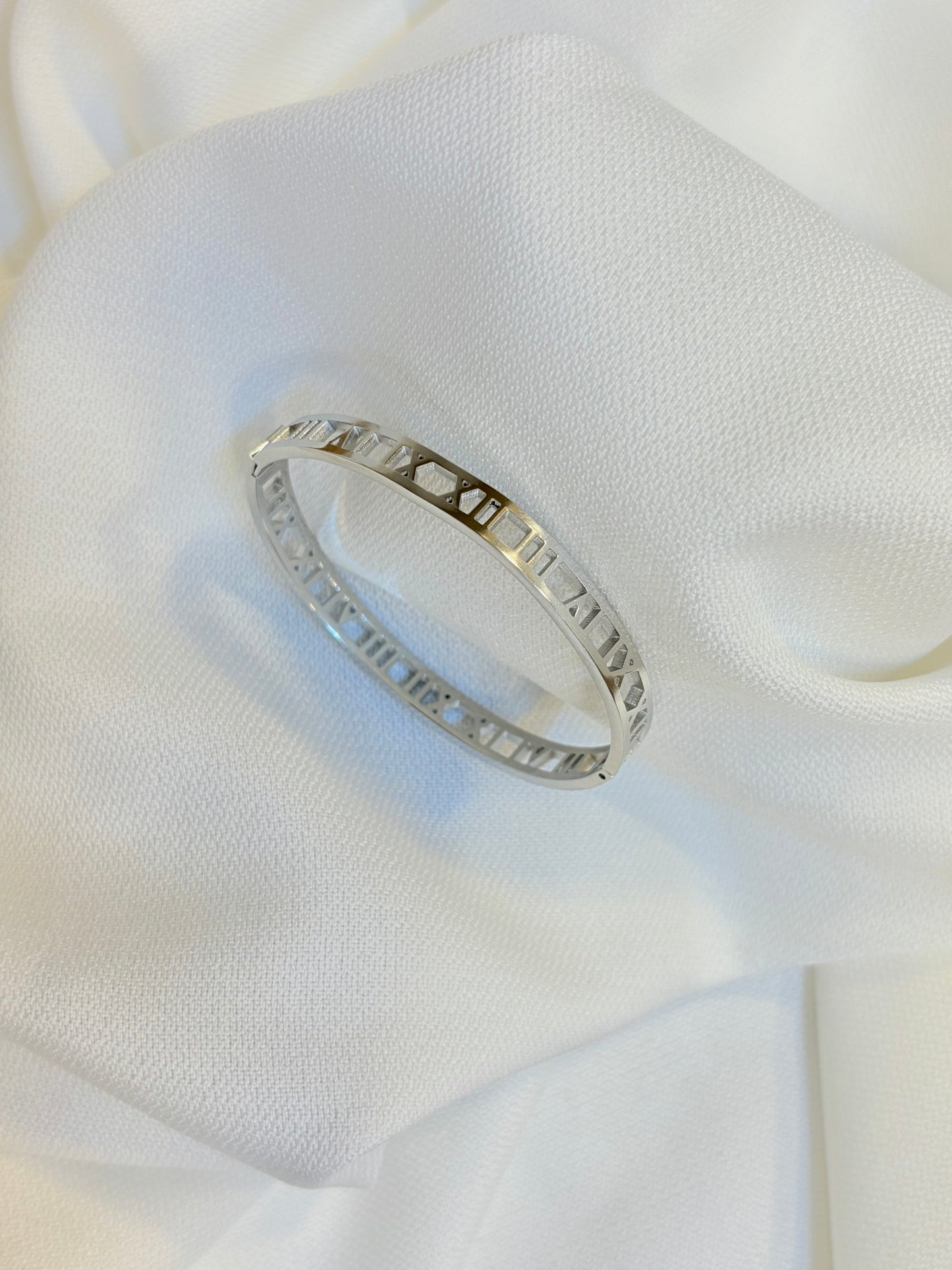 Stainless steel Sliver cuff