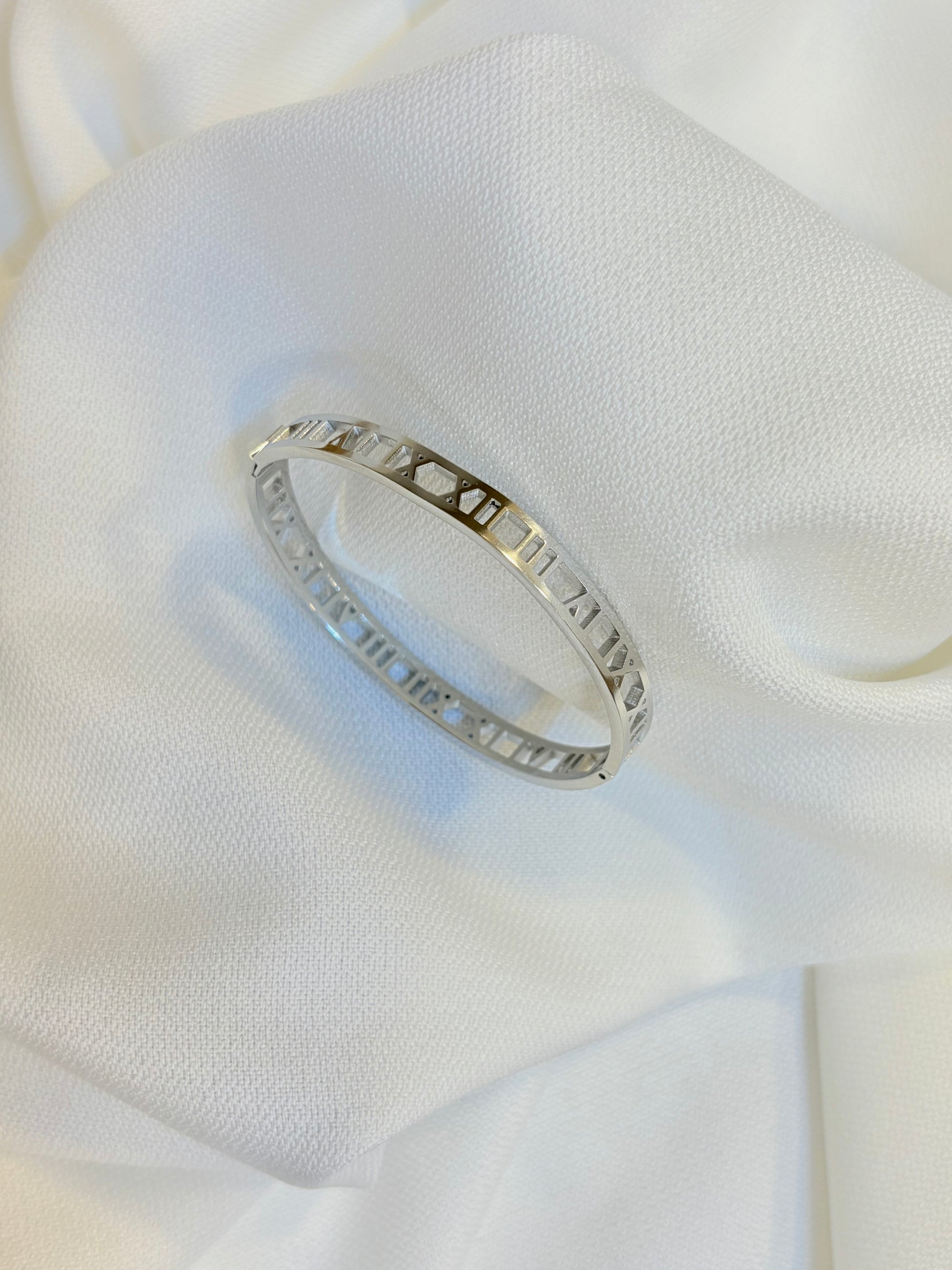 Stainless steel Sliver cuff