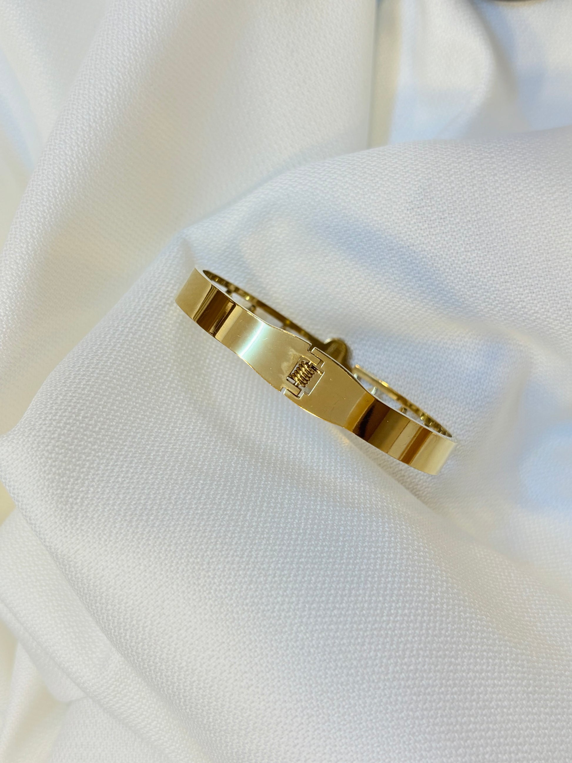 Stainless steel Gold cuff