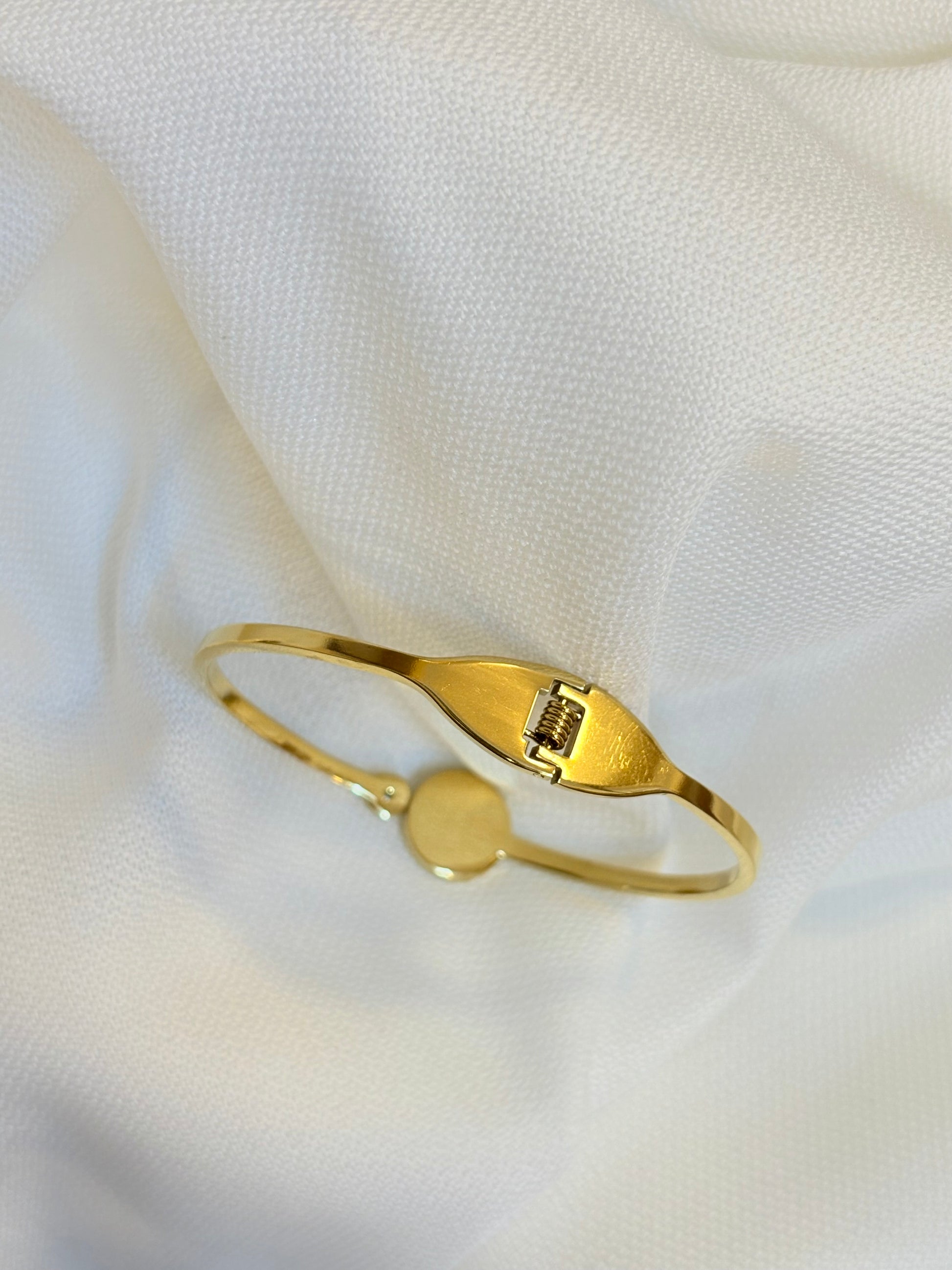 Gold cuff