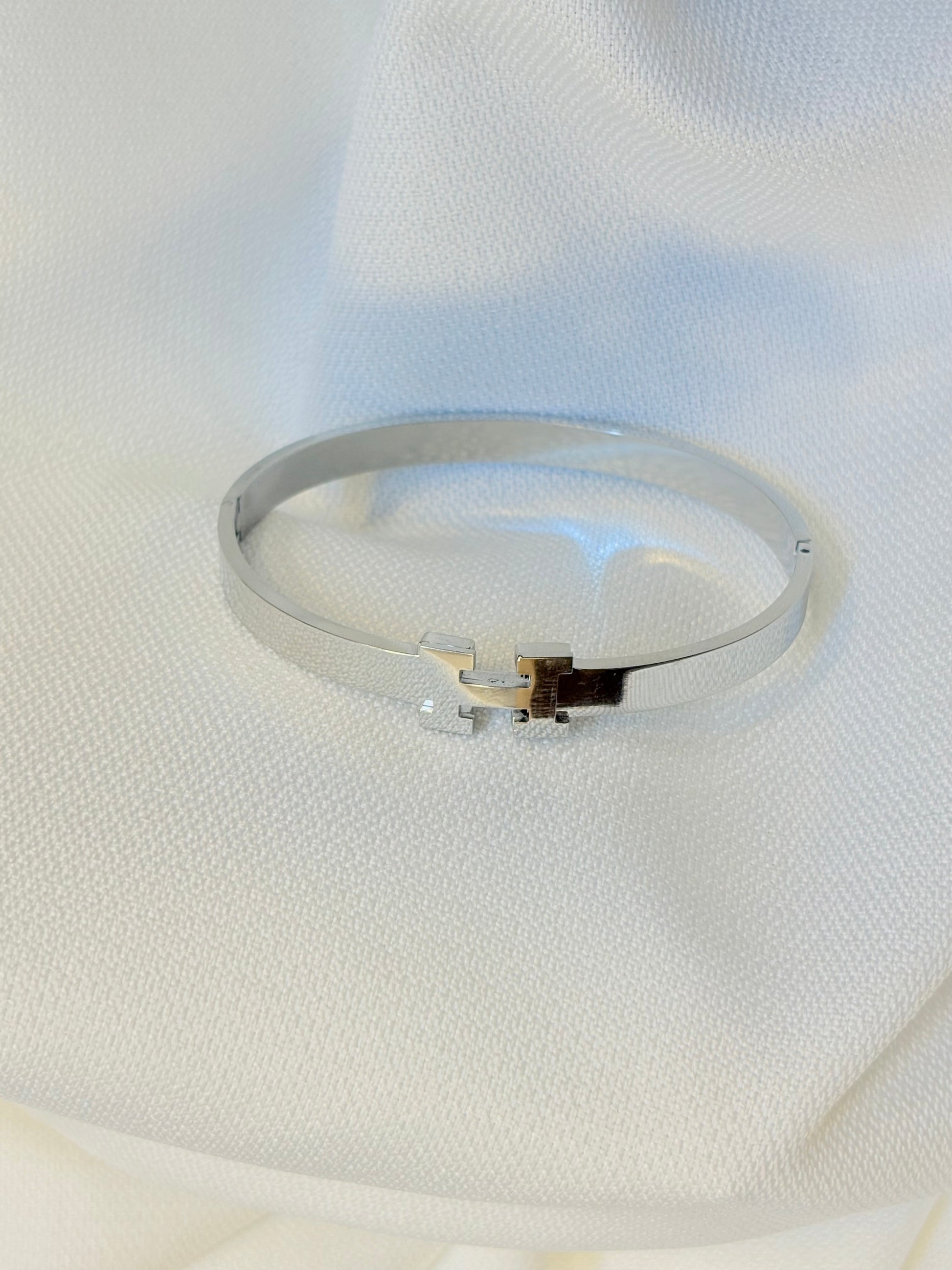Stainless steel Sliver cuff