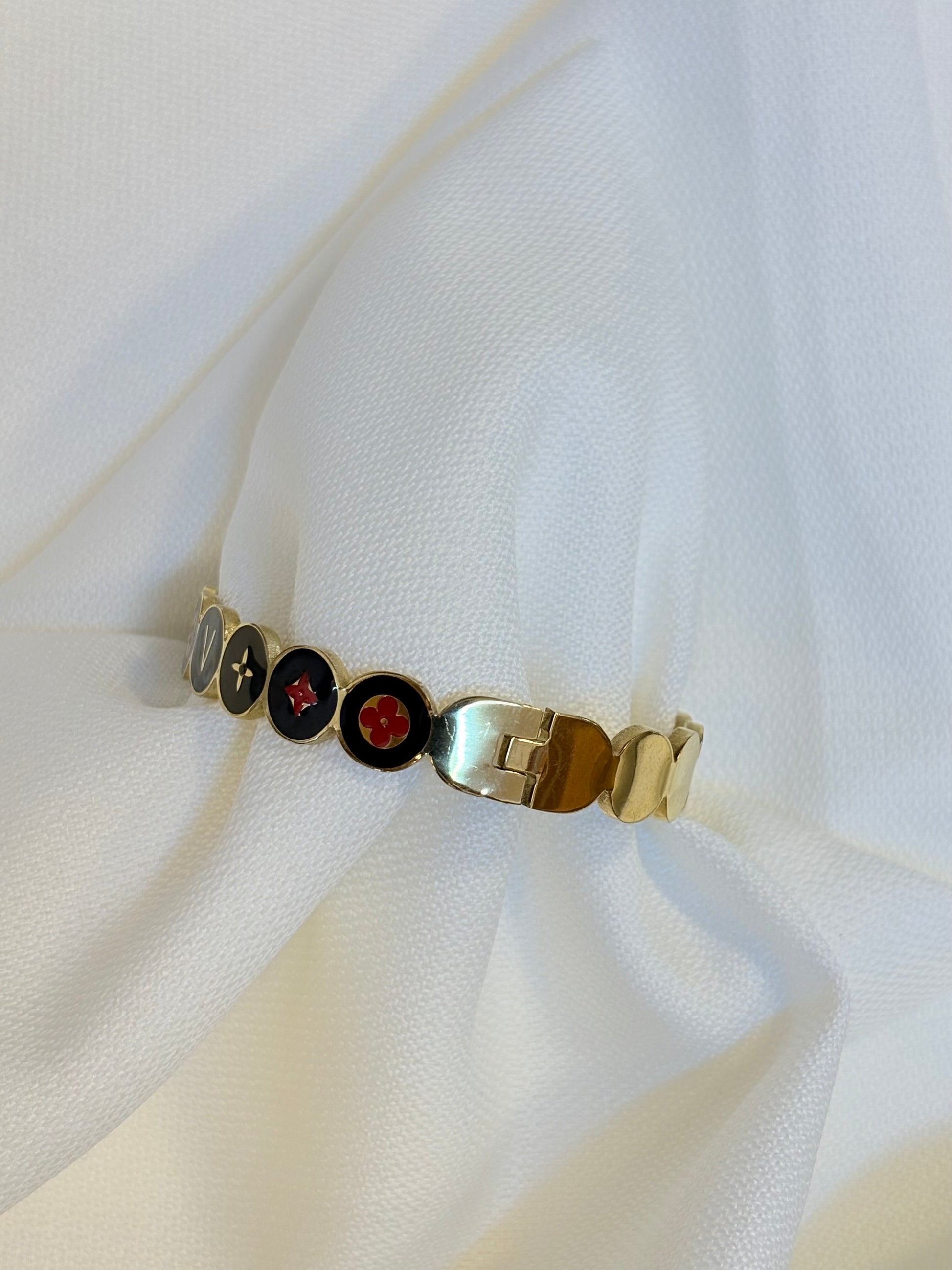Stainless Steel LV Cuff
