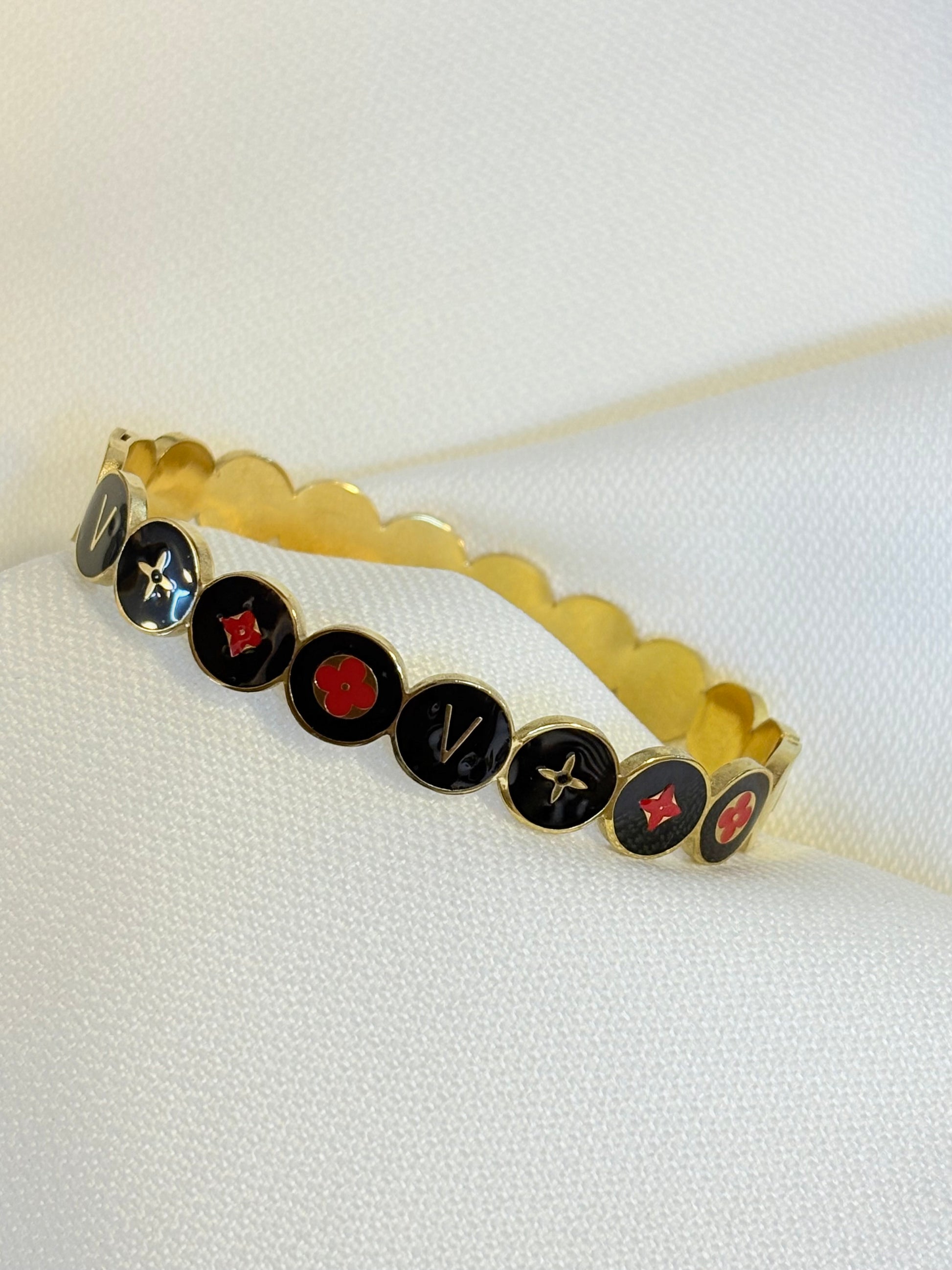 Stainless Steel LV Cuff