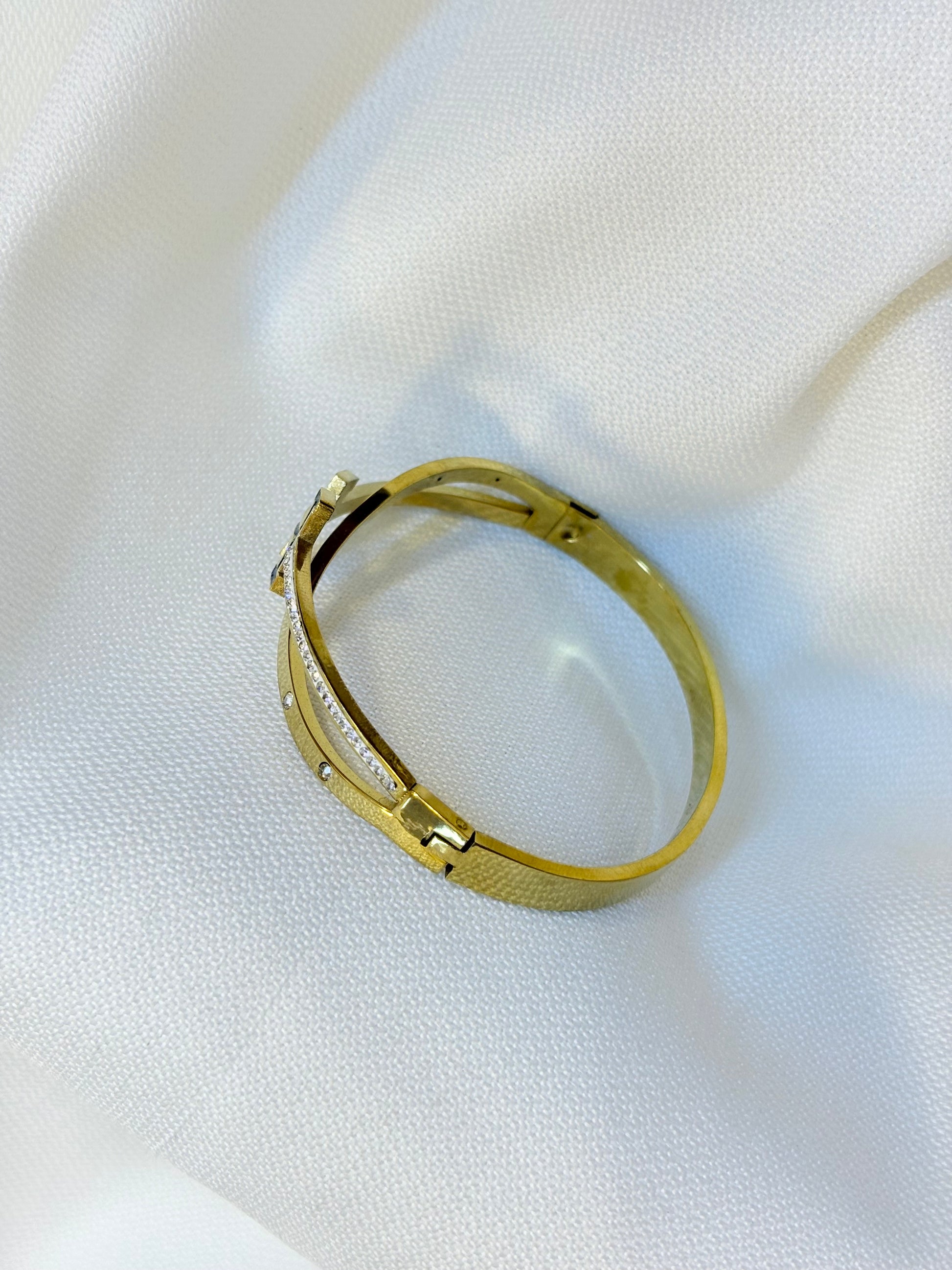 Stainless steel Gold cuff
