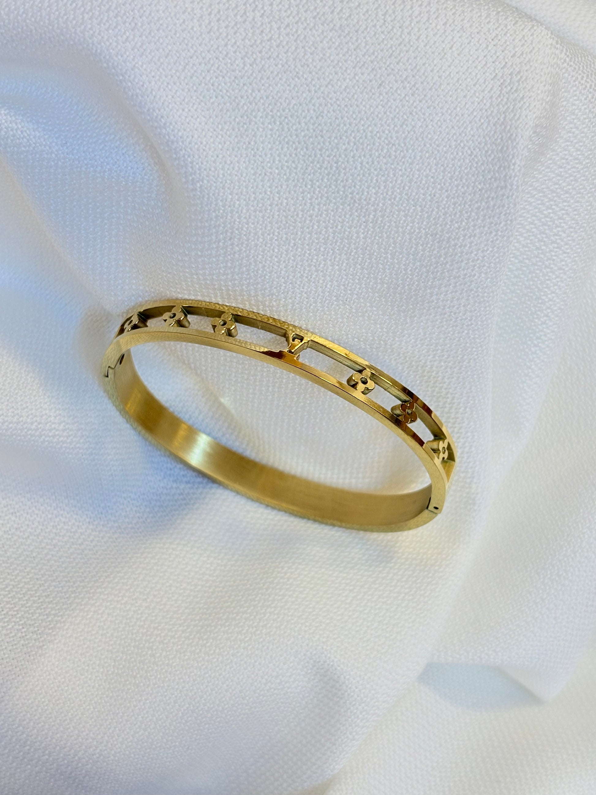 Gold cuff