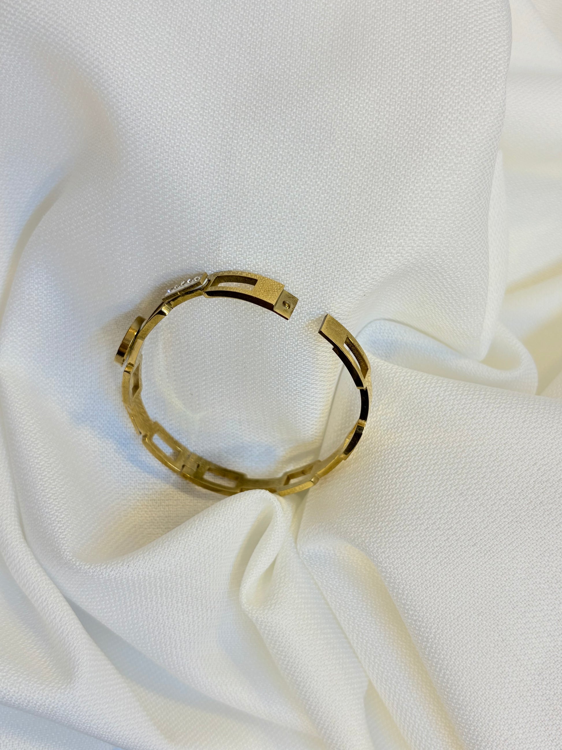 Stainless steel Gold cuff