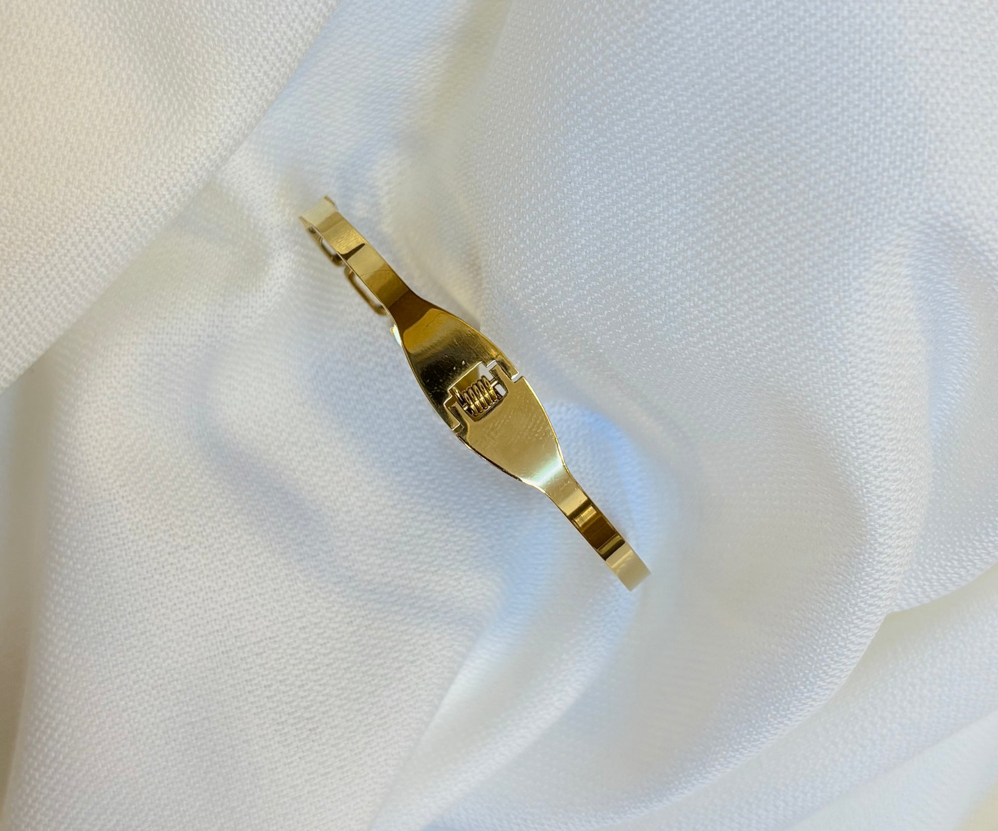 Gold cuff