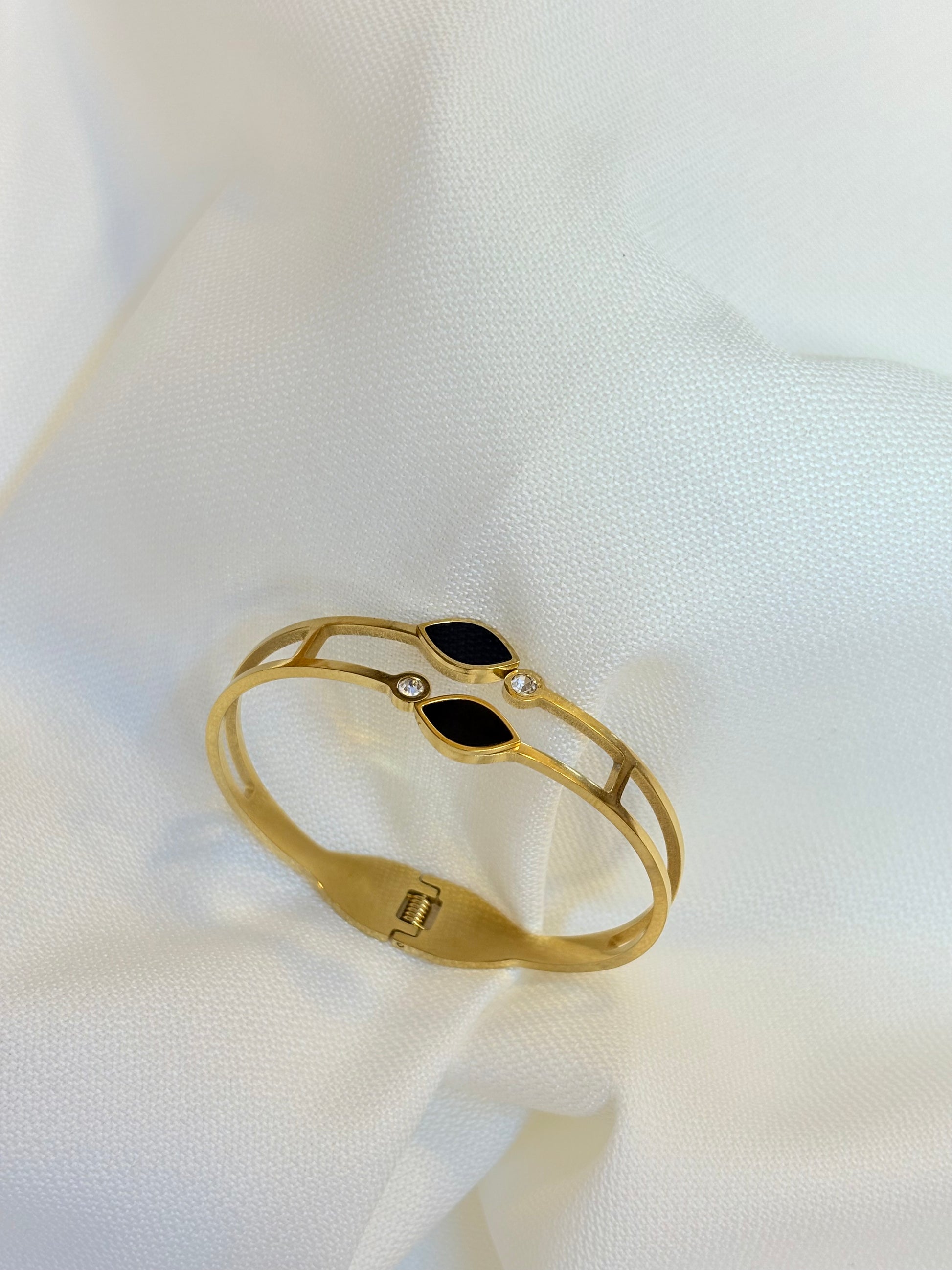 Stainless Steel Black Drop