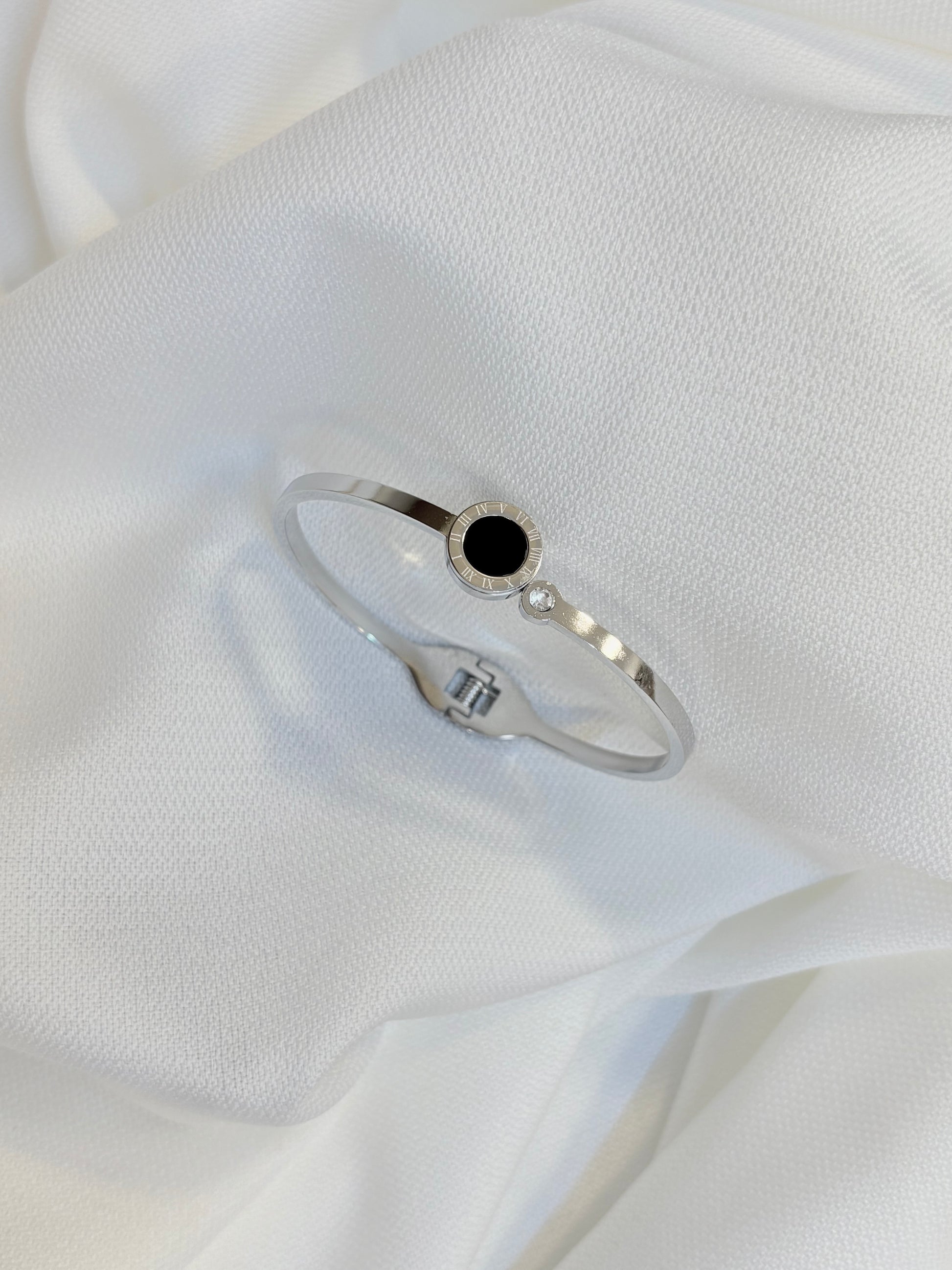 Stainless steel Sliver cuff