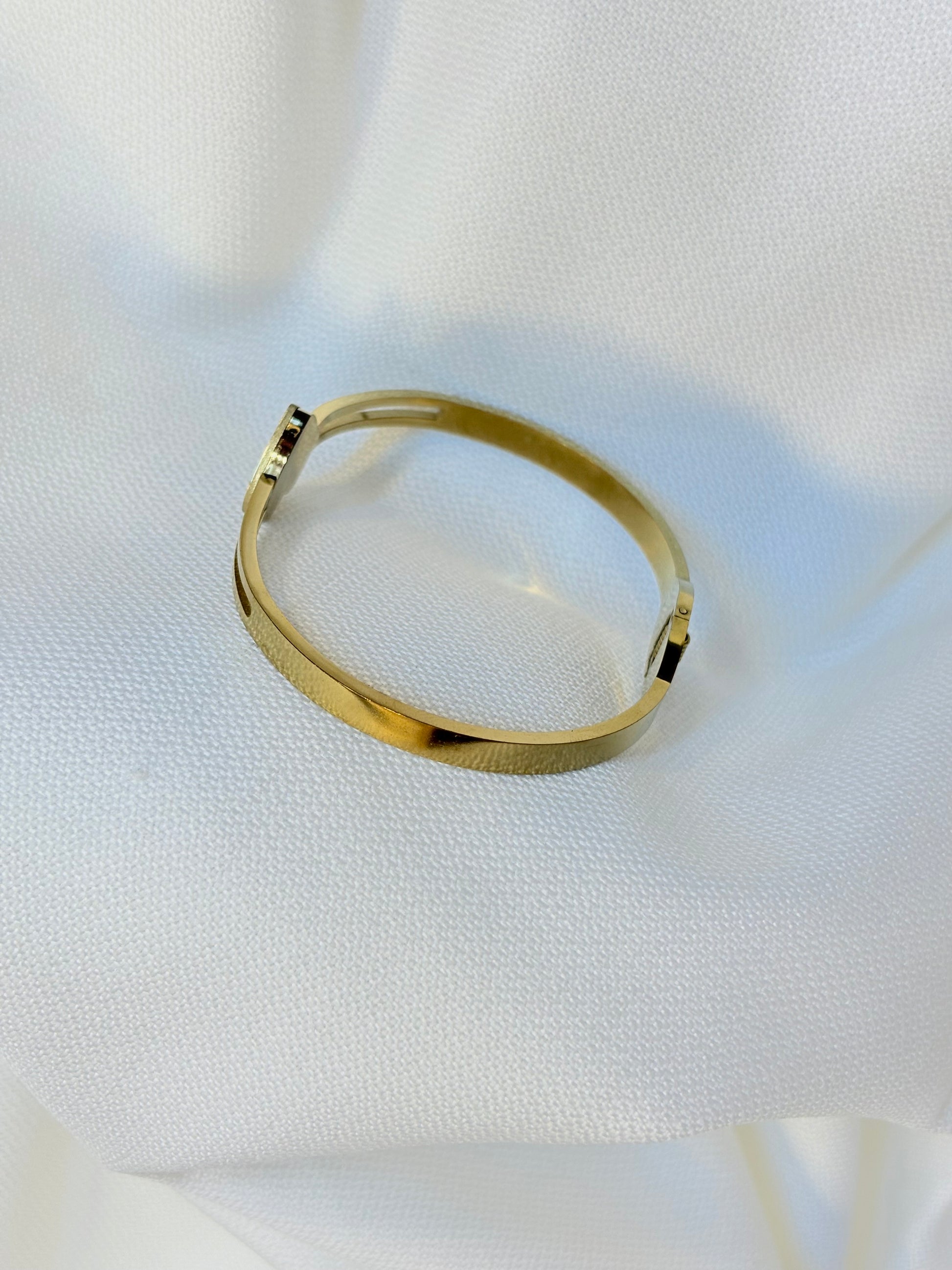 Stainless steel Gold cuff