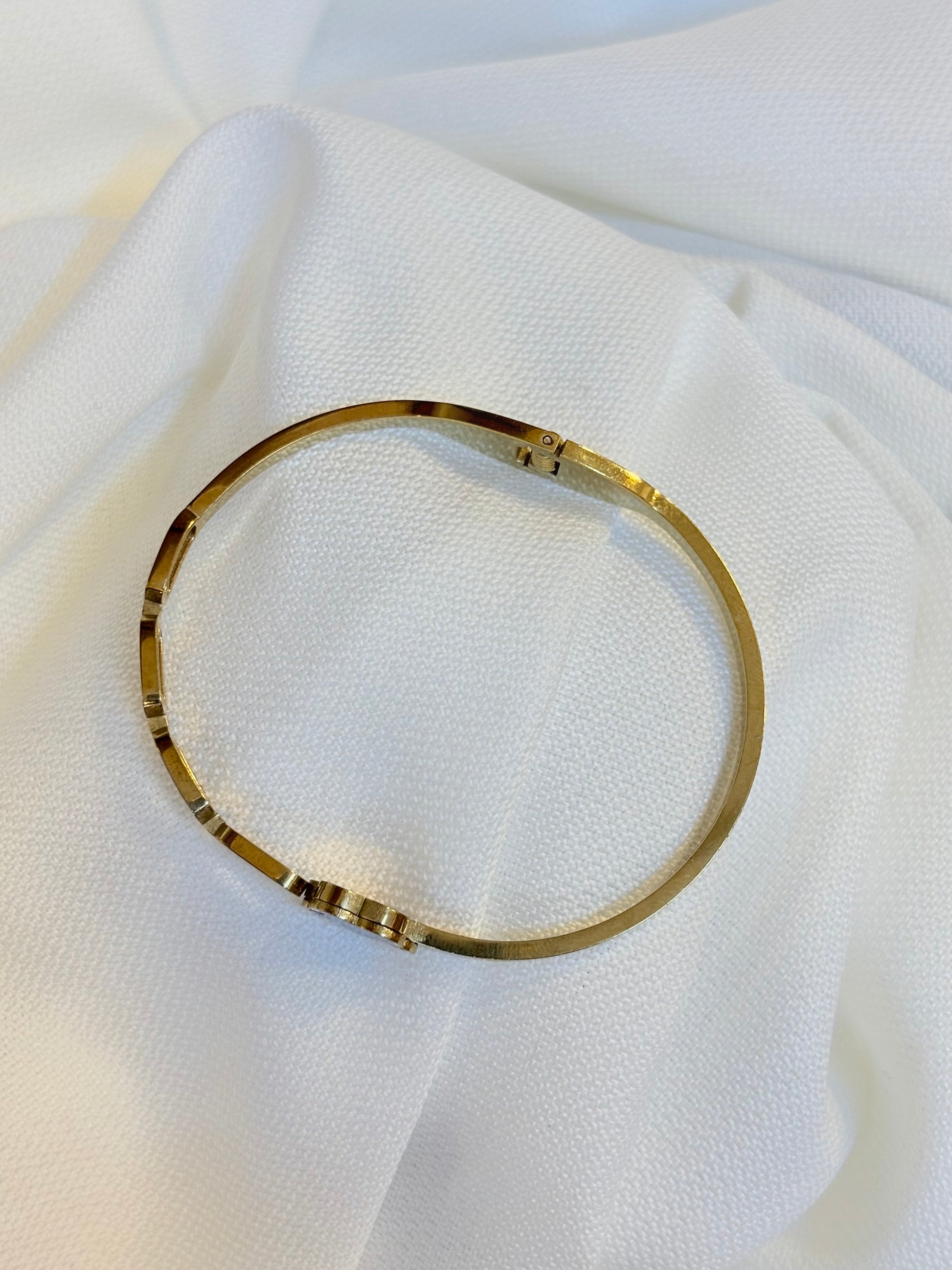 Gold cuff